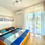 Apartment Balaton Beachside N2 *