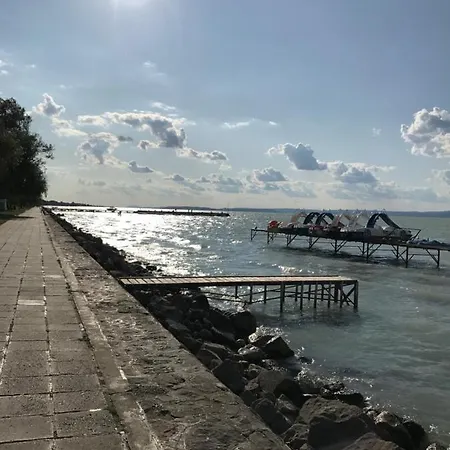 Balaton Beachside N2 Apartment Siofok