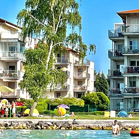 Balaton Beachside N2 Apartamento Siófok