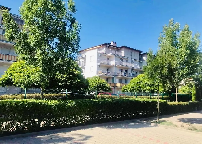 Balaton Beachside N2 Апартаменты Шиофок